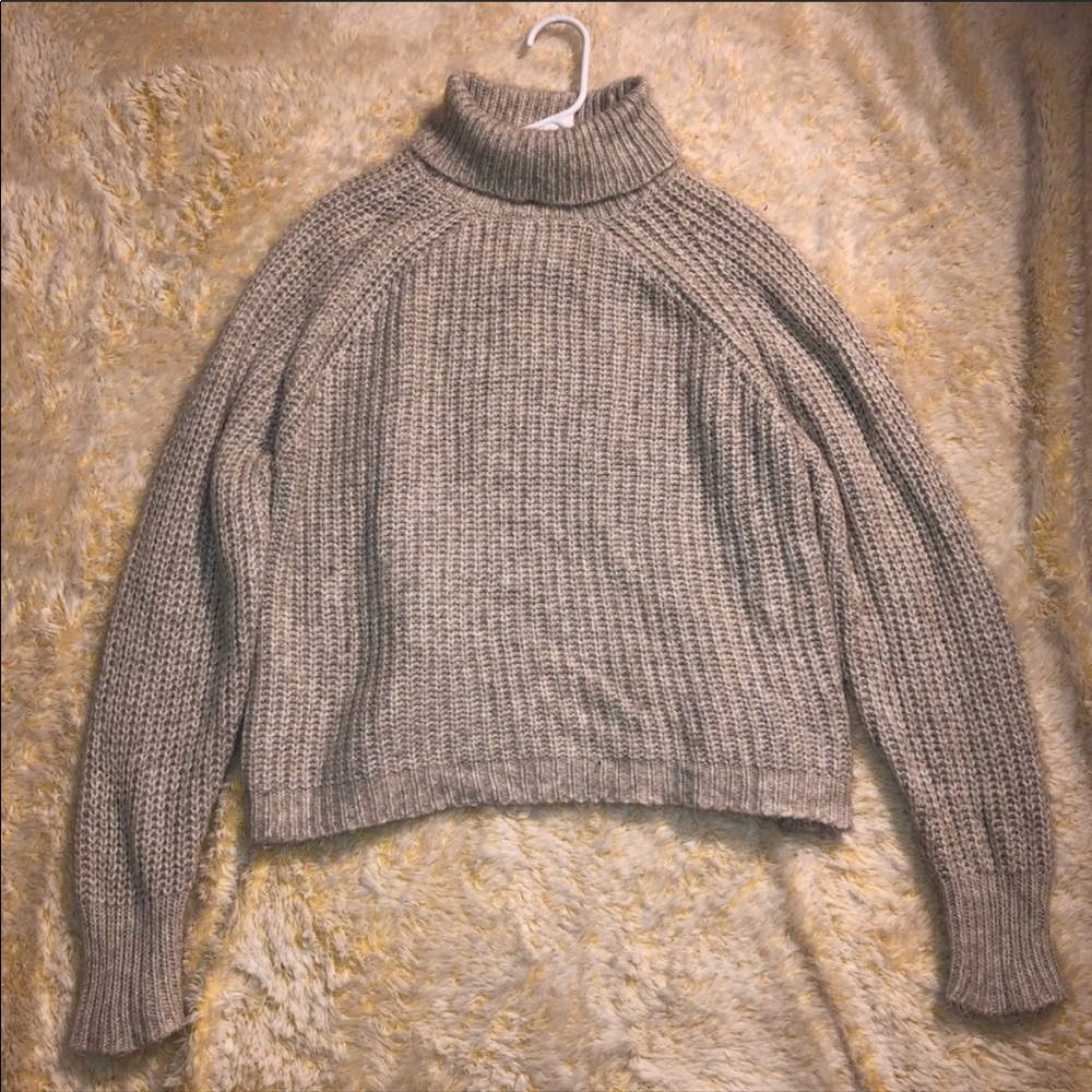 Pull & Bear Sweater